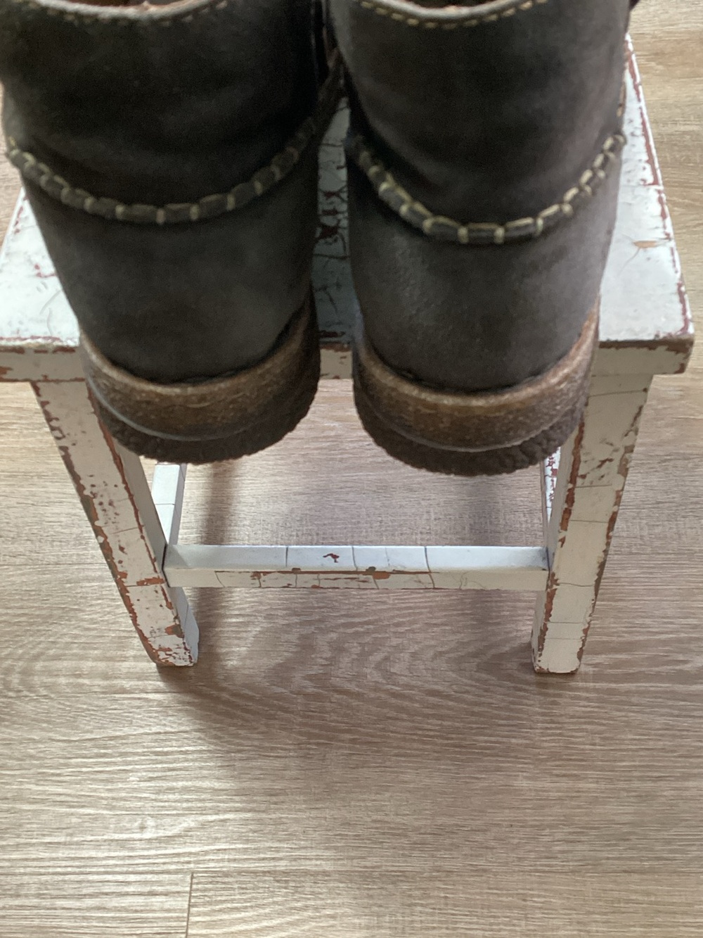 Born Clayn Suede Ankle Boots in Distressed Gray w/ Brown Leather Wrap W11 - Picture 3 of 10
